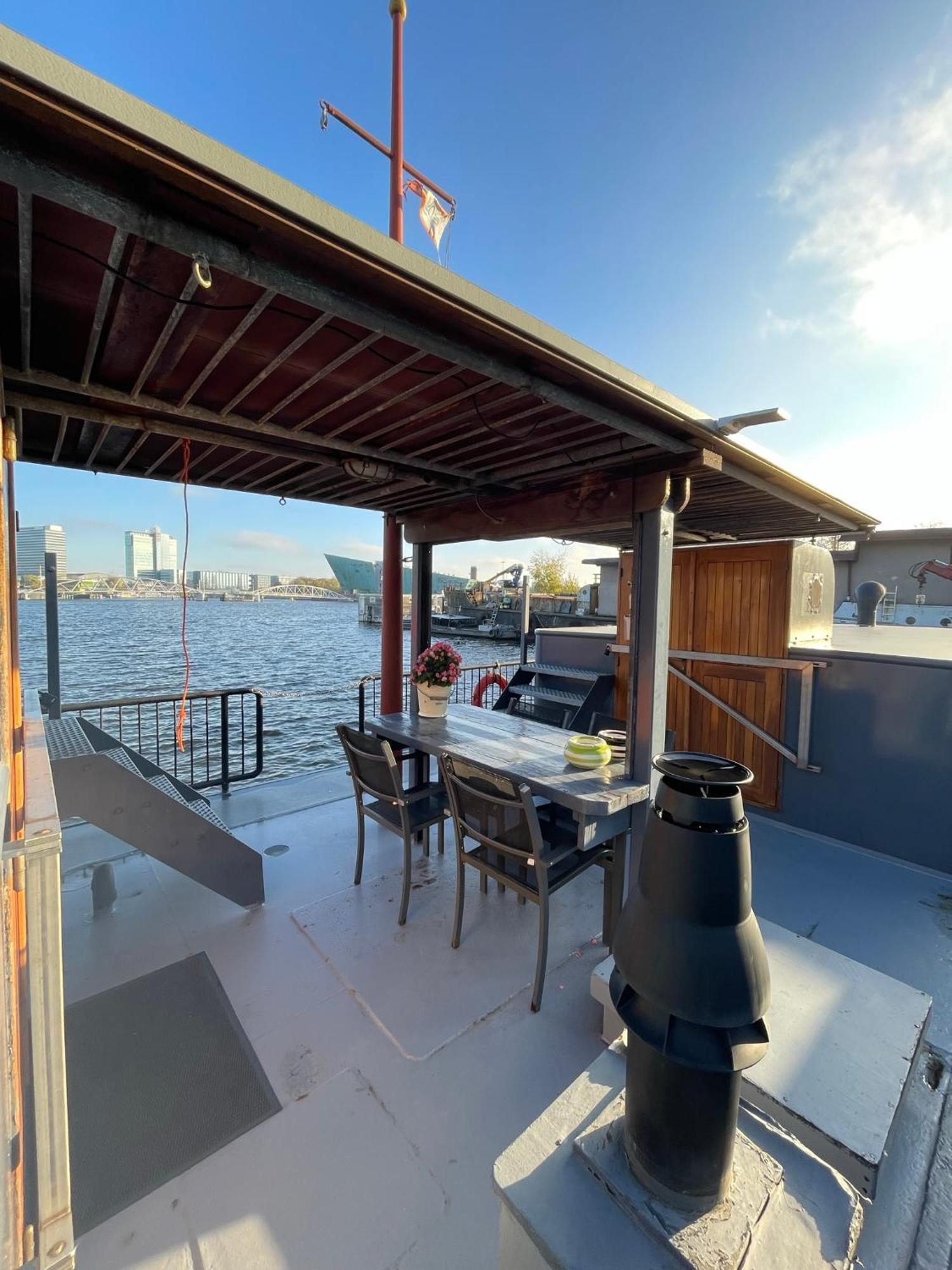 Houseboat-Amsterdam-Classic Buitenkant foto
