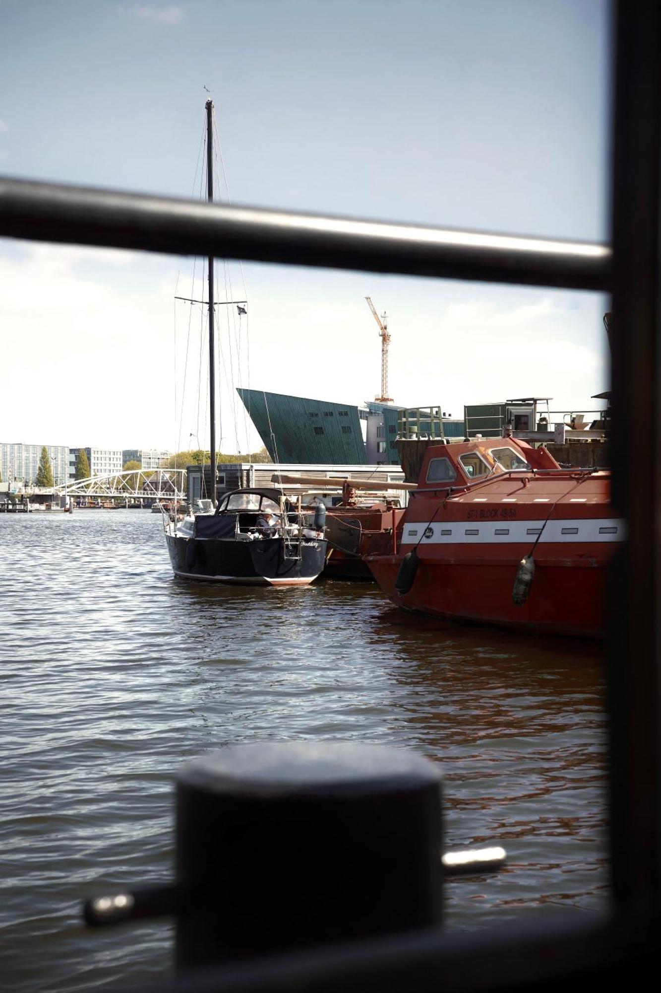 Houseboat-Amsterdam-Classic Buitenkant foto