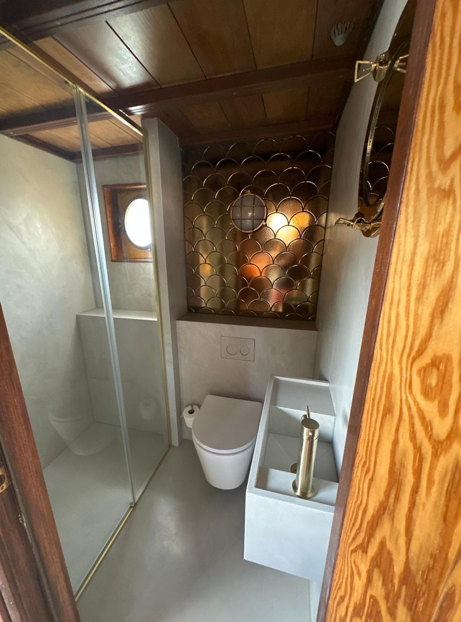 Houseboat-Amsterdam-Classic Buitenkant foto